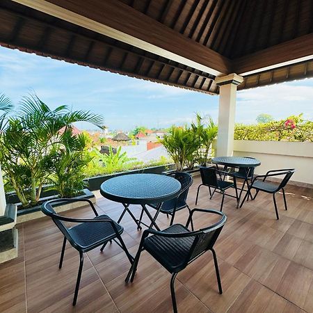 Casa Verde Guesthouse Sempidi Екстериор снимка